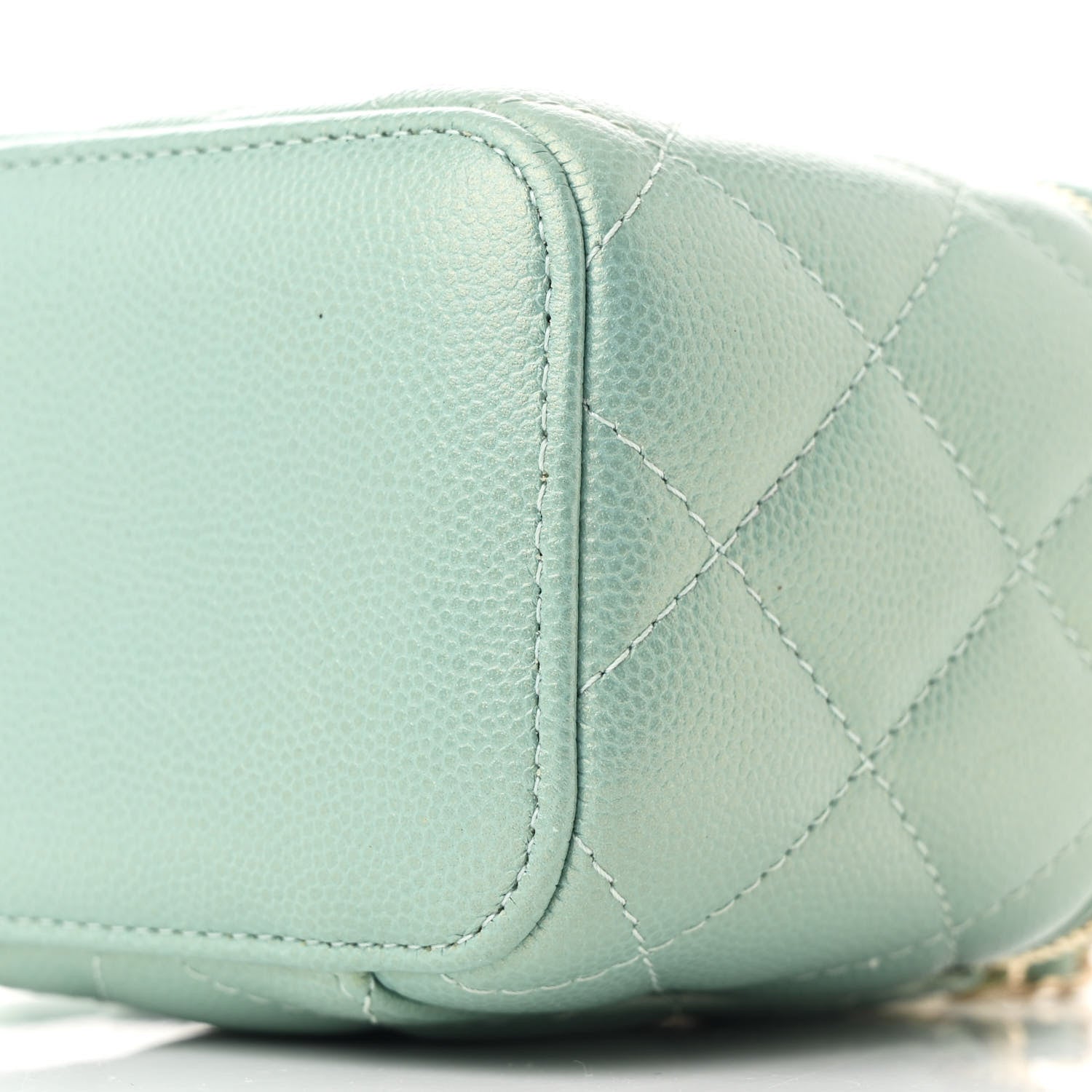 Chanel Iridescent Caviar Quilted Mini Pearl On Top Vanity Case With Chain Green 10 of 11