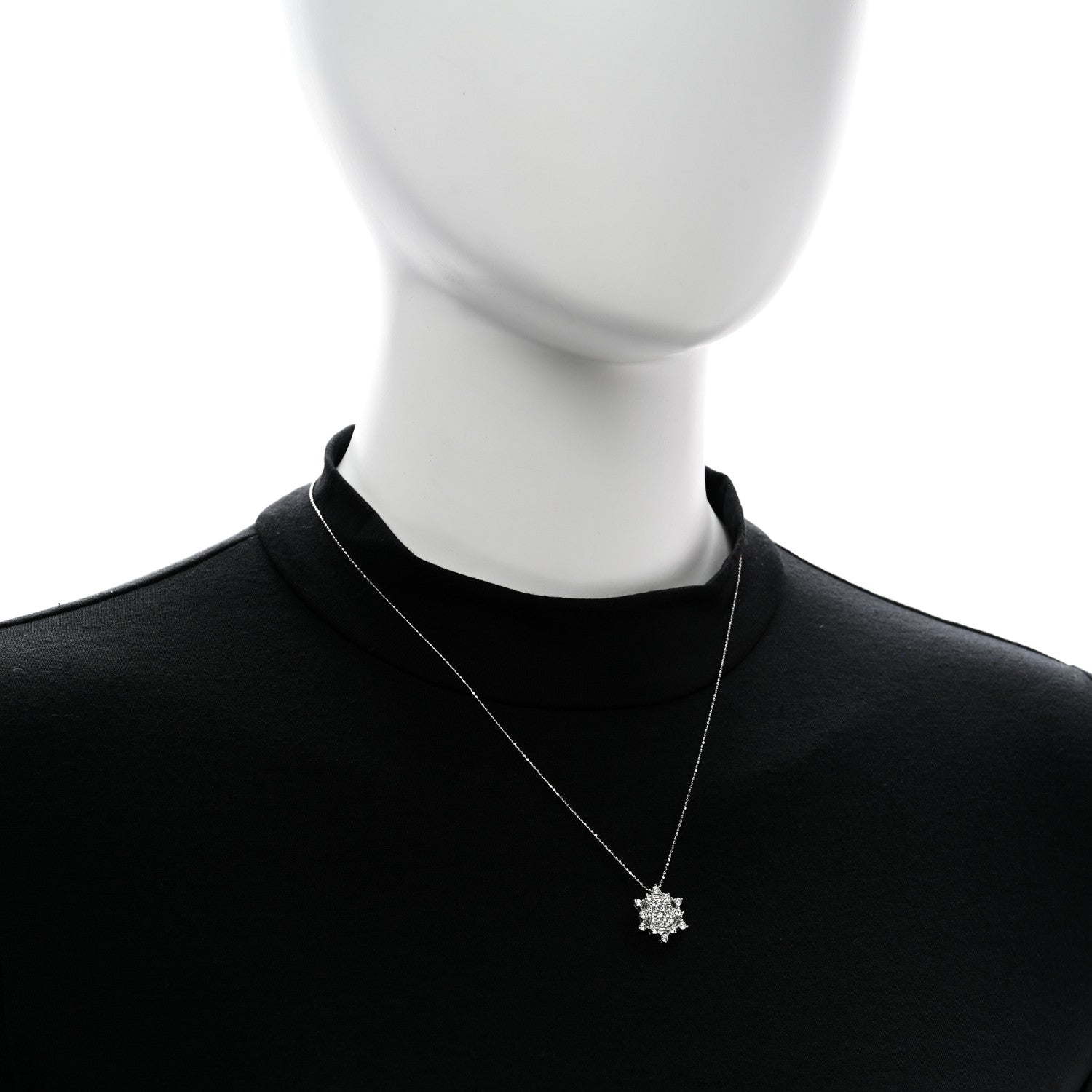 Roberto Coin PARKER & WEST BY FASHIONPHILE 18K White Gold Diamond .78ctw Halo Pendant Necklace 2 of 5