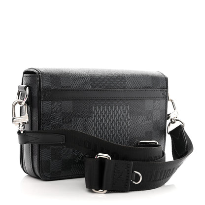 Louis Vuitton Damier Graphite 3D Studio Messenger 3 of 10