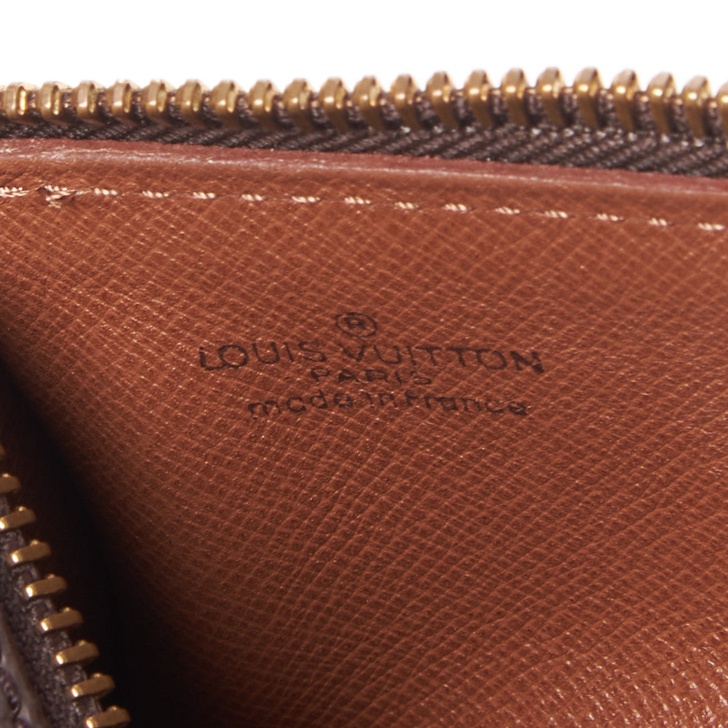 Monogram Papillon 26