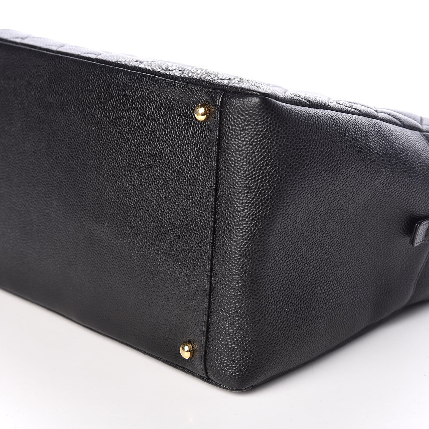 Caviar Quilted Petit Timeless Tote PTT Black