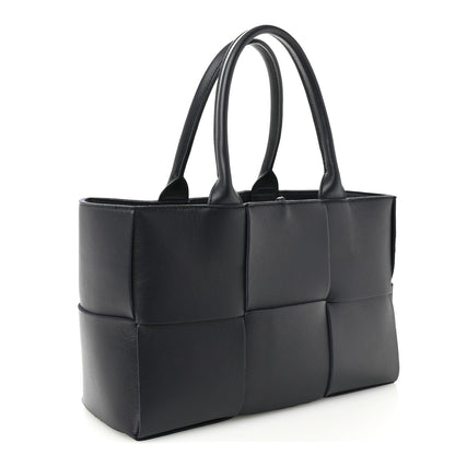 Bottega Veneta Nappa Maxi Intrecciato Small Arco Tote Space 4 of 10