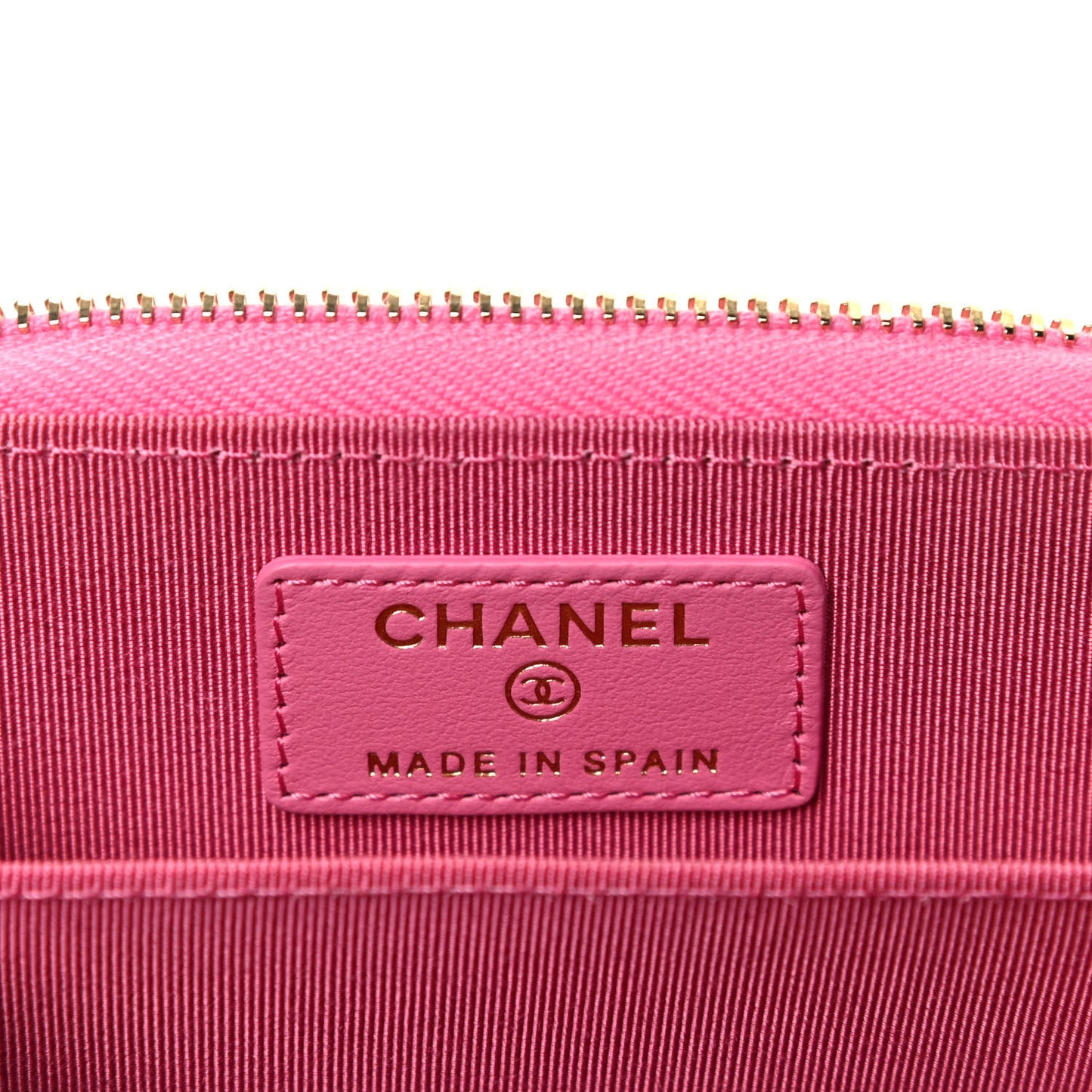 Caviar Quilted Zip Coin Purse Pink