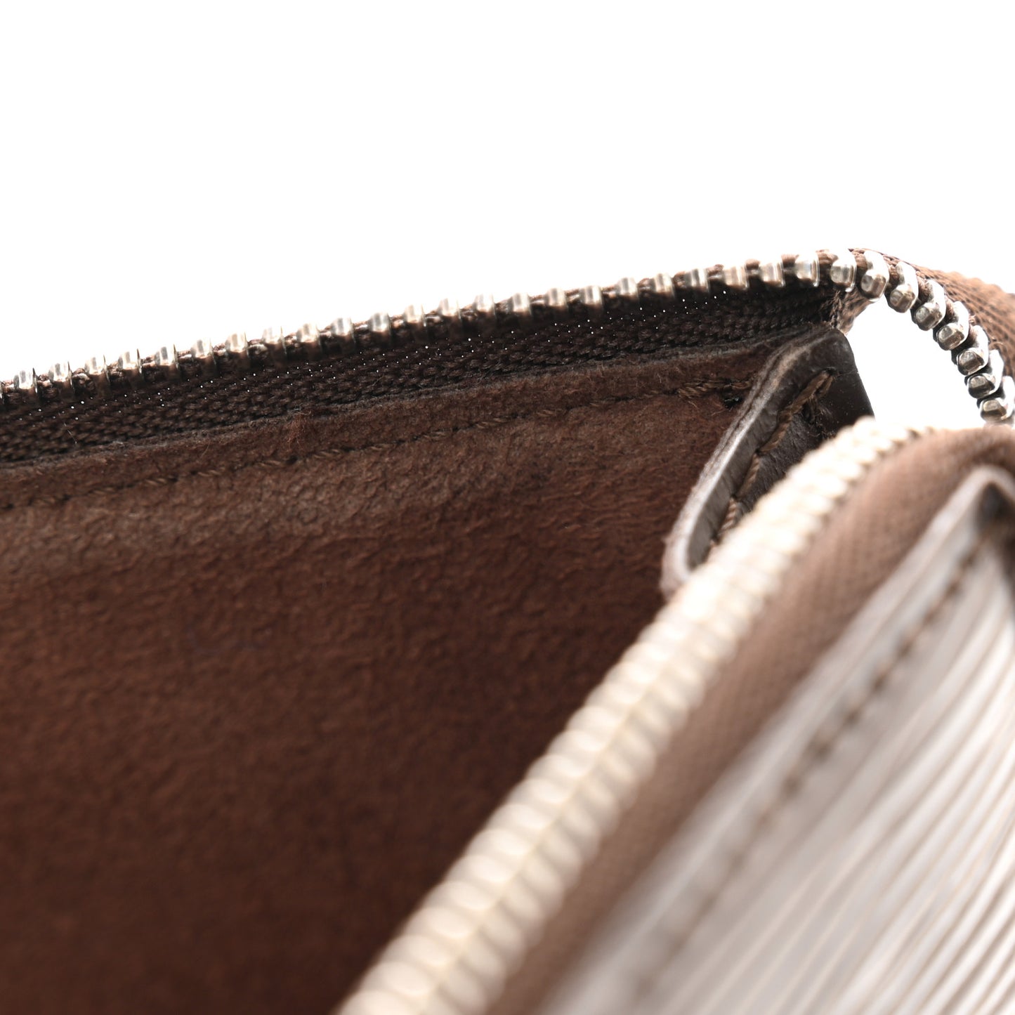Epi Pochette Accessories 24 Moka