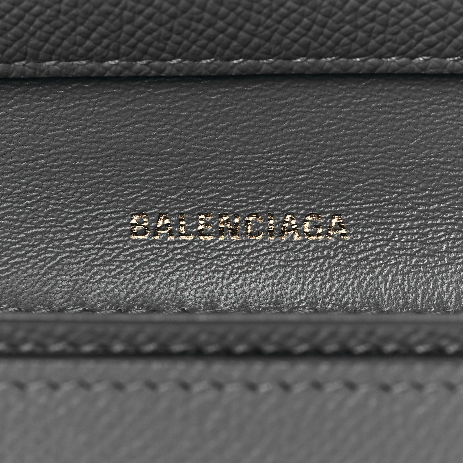 Balenciaga Grained Calfskin Logo Ville Day Bag XS Gris Perle Fonce White 5 of 9