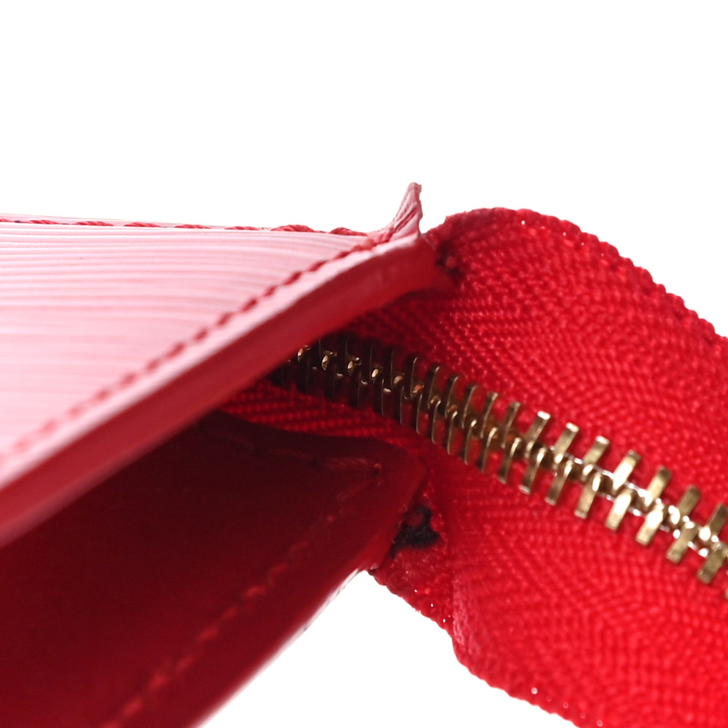 Epi Pochette Accessories 24 Castillan Red