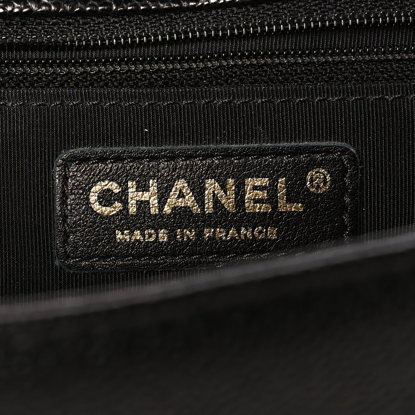 Caviar Quilted New Medium Boy Flap Black
