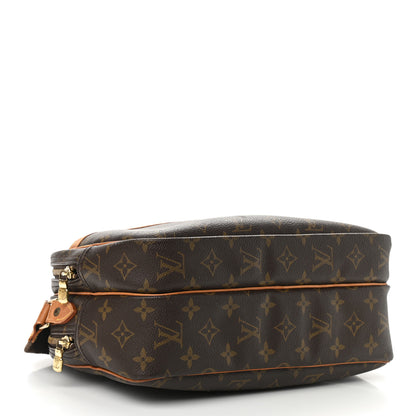 Louis Vuitton Monogram Reporter PM 4 of 17
