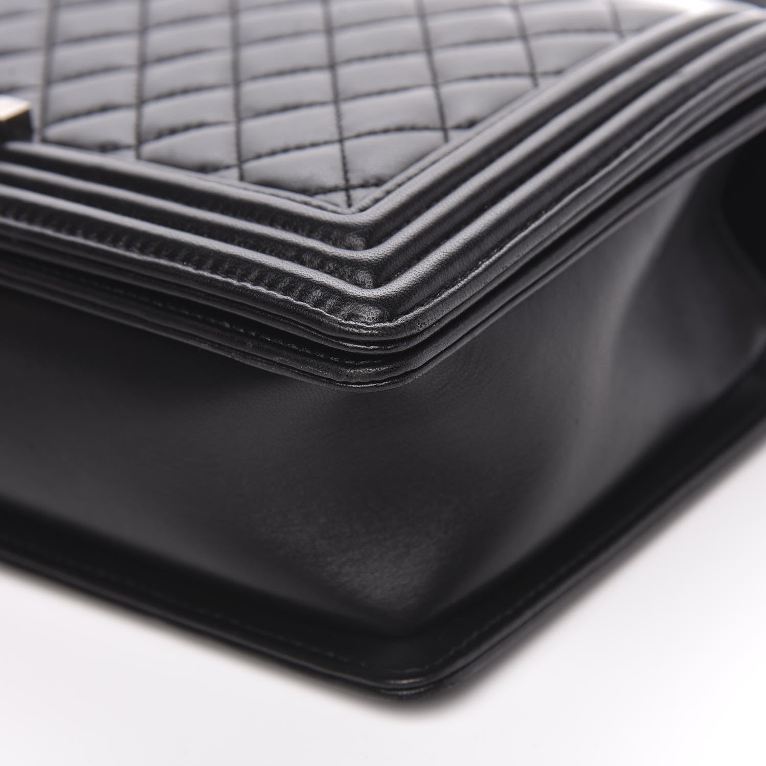 Chanel Lambskin Quilted New Medium Boy Flap Black 10 of 13