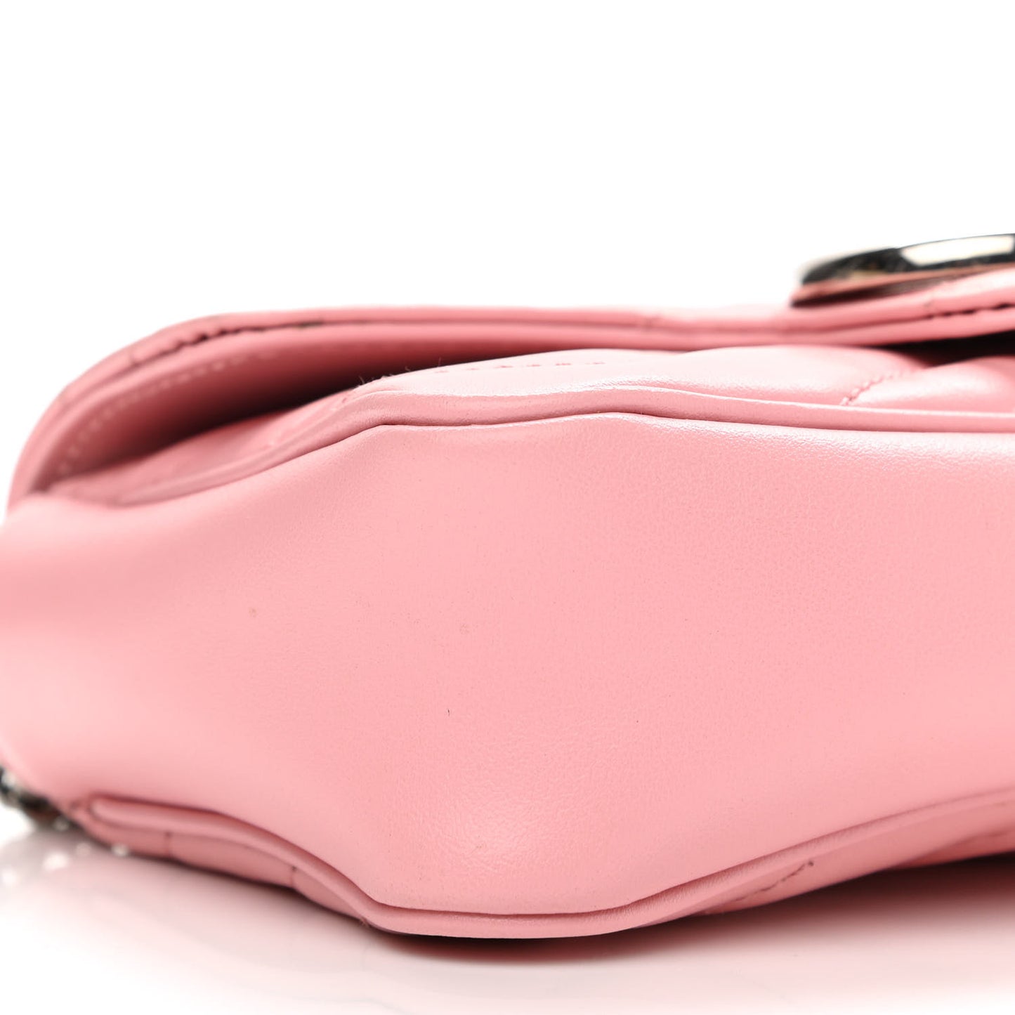 Calfskin Matelasse Super Mini GG Marmont Shoulder Bag Wild Rose