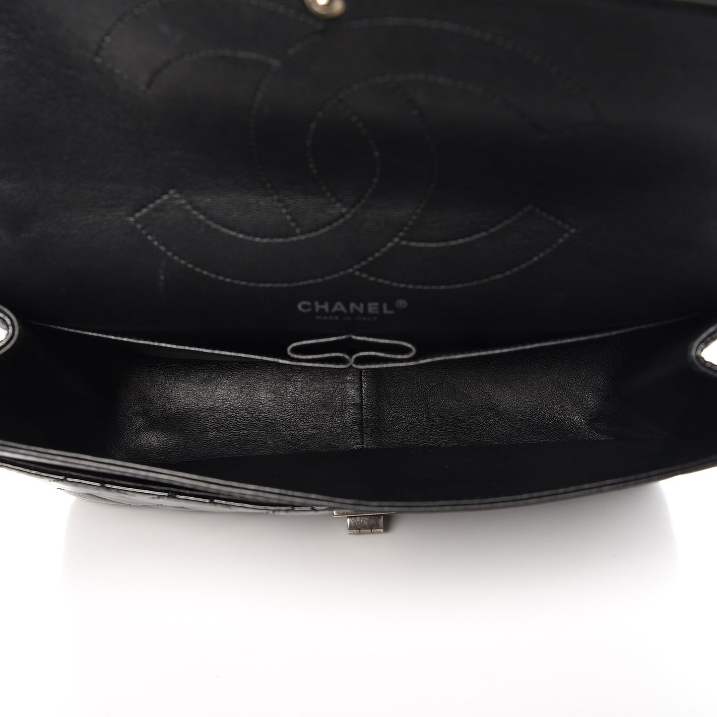 Distressed Patent Quilted 2.55 Reissue 227 Flap Black