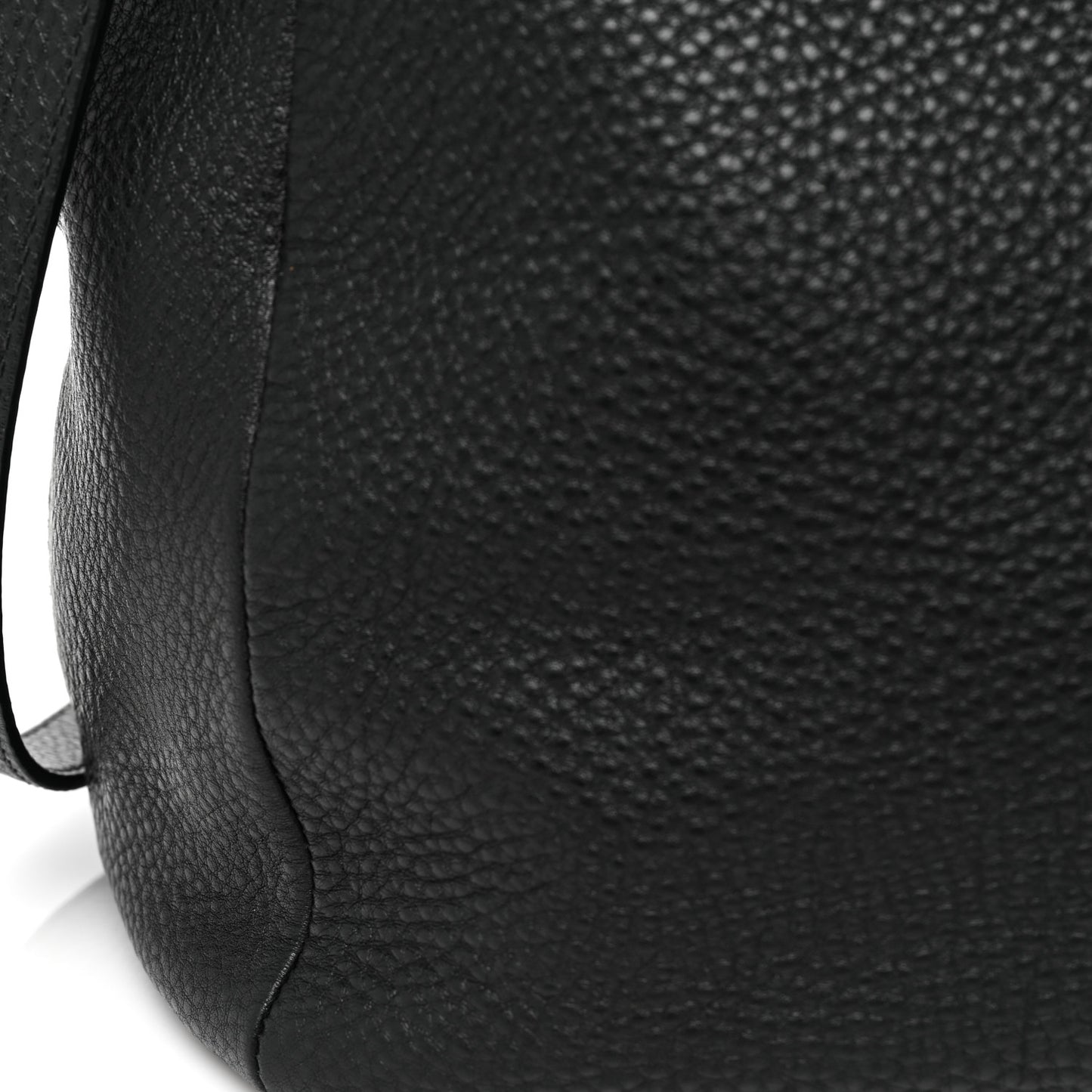 Vitello Daino Tote Black