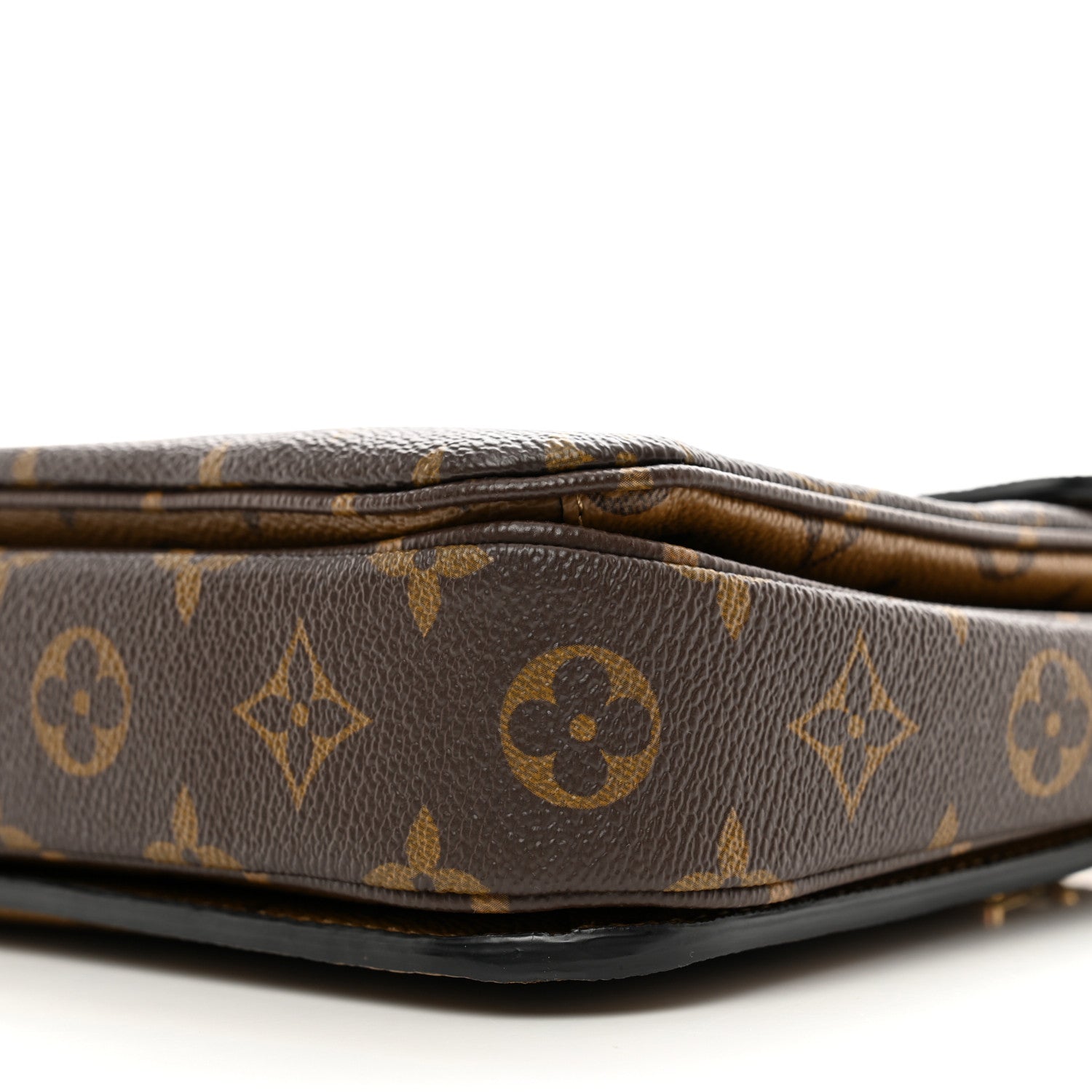 Louis Vuitton Reverse Monogram Pochette Metis 9 of 10