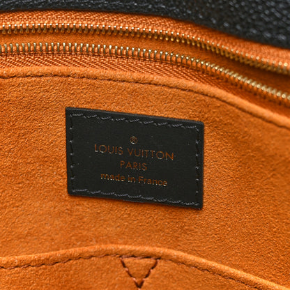 Louis Vuitton Empreinte Monogram Giant Onthego MM Black 6 of 8
