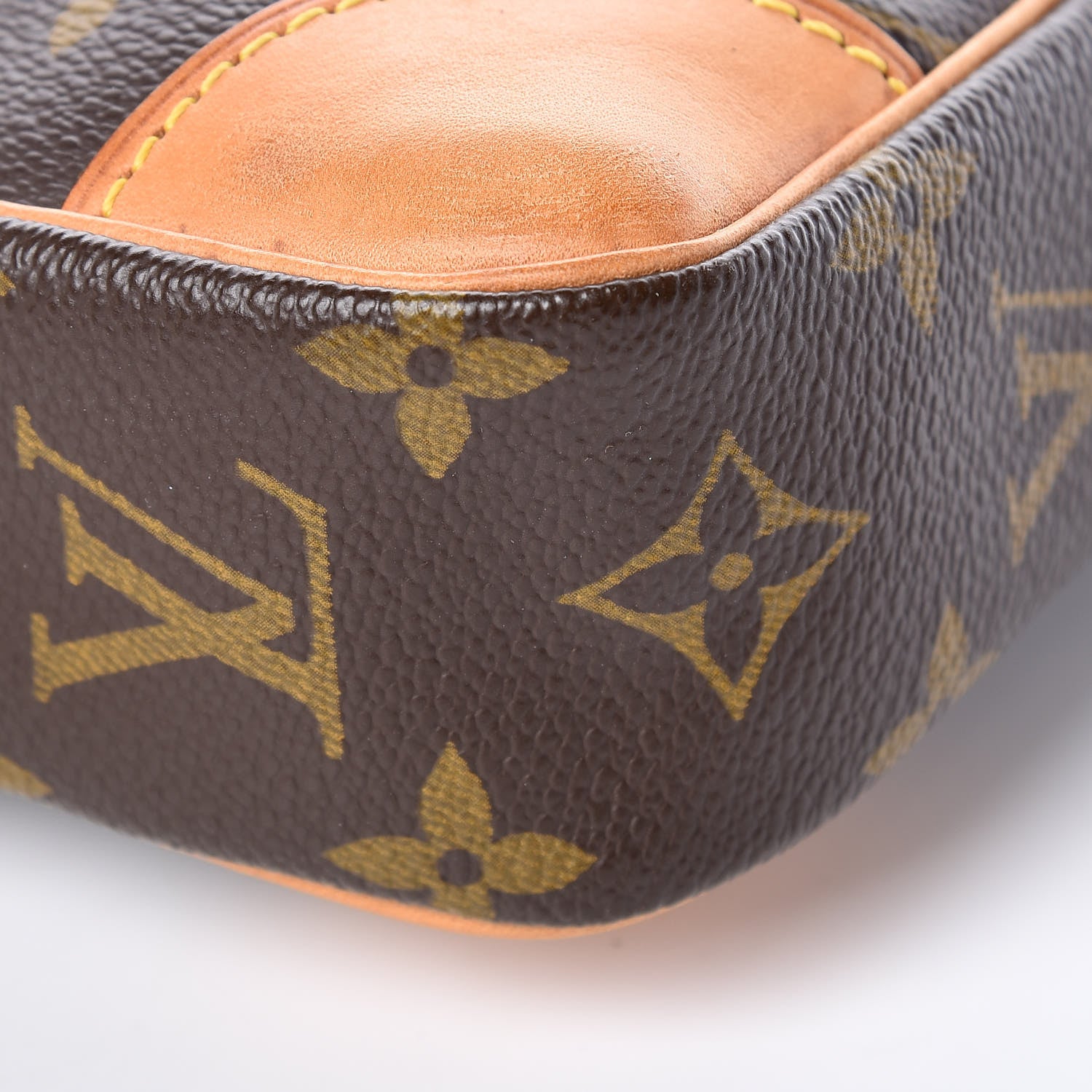 Louis Vuitton Monogram Danube 21 8 of 10