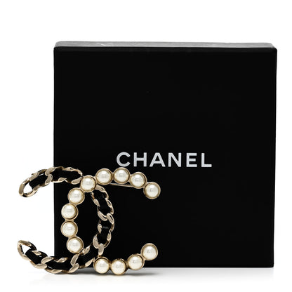 Chanel Lambskin Pearl CC Chain Brooch Black Gold 4 of 4