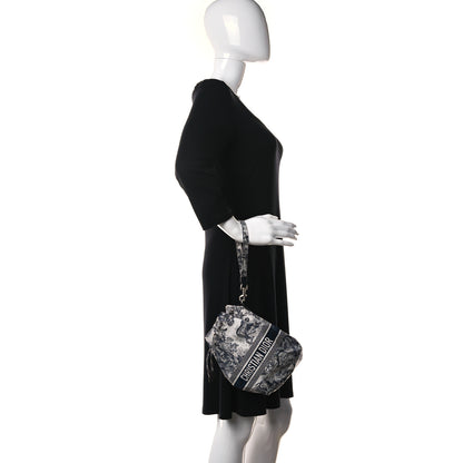 Christian Dior Technical Fabric Embroidered Toile De Jouy Sauvage DiorTravel Pouch Blue 2 of 7