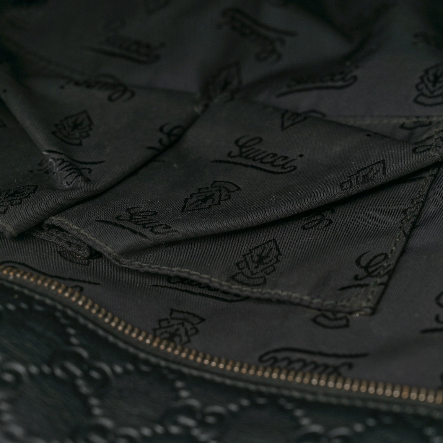 Gucci Guccissima Medium Zippered Shopping Tote Black 11 of 12