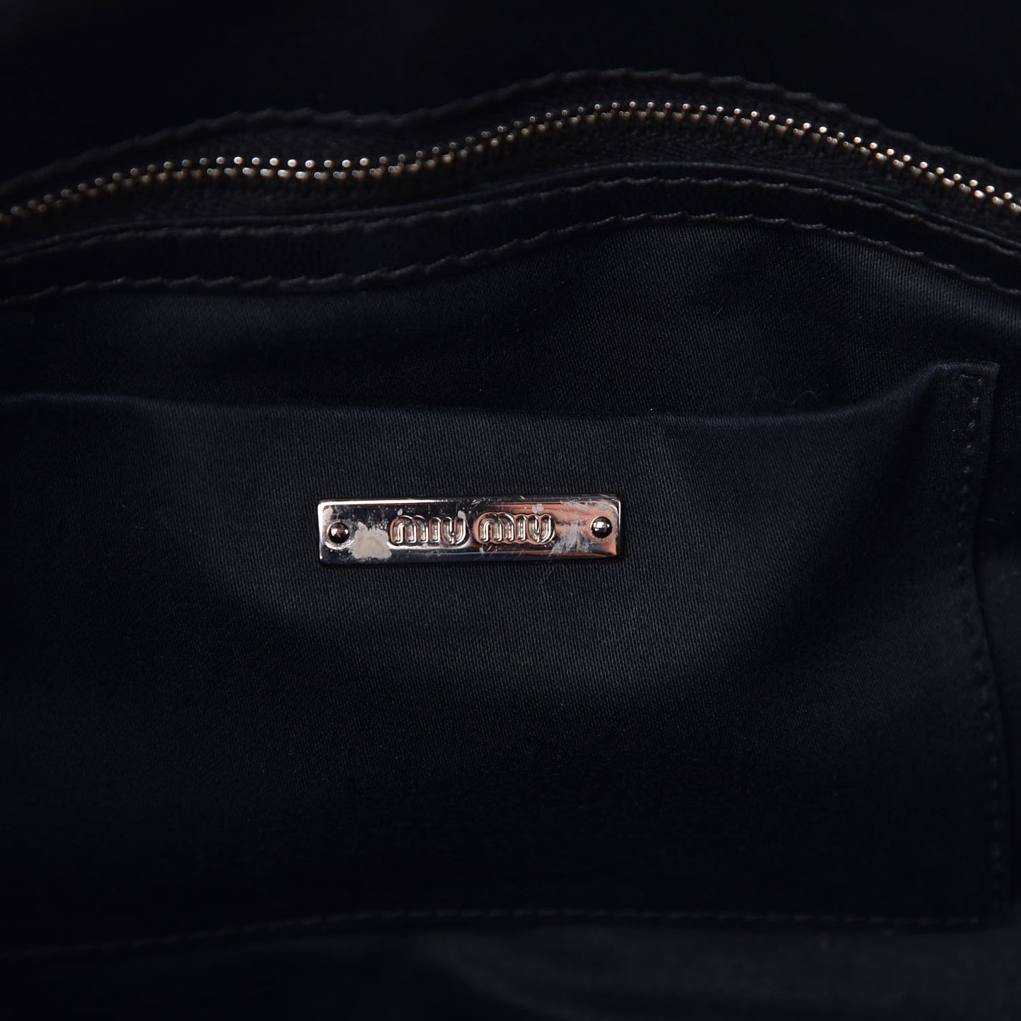 Vernice Matelasse Shoulder Bag Black