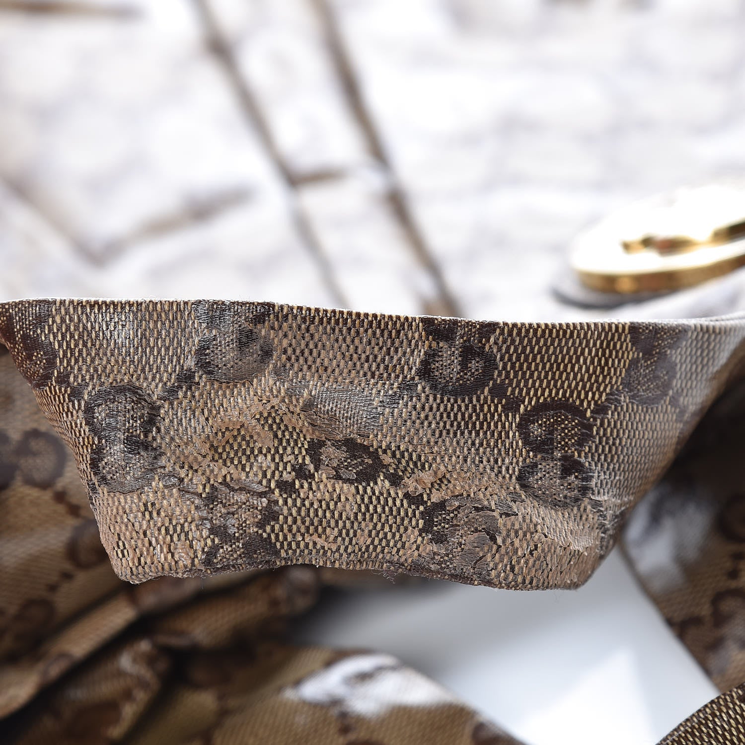 Gucci Crystal Monogram Small Hysteria 9 of 10