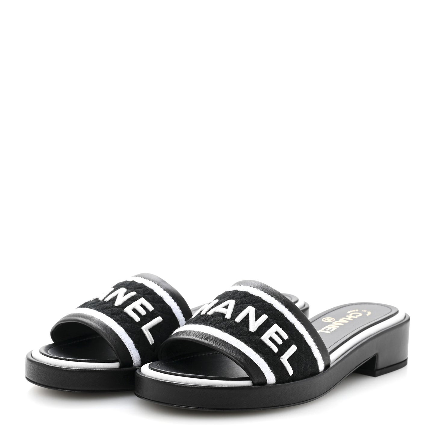 Lambskin Embroidered CC Mule Sandal 38.5 Black White