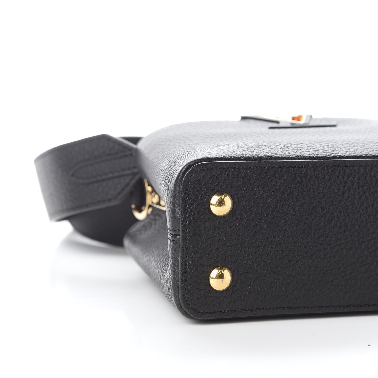 Louis Vuitton Taurillon Mini Capucines Black 7 of 8