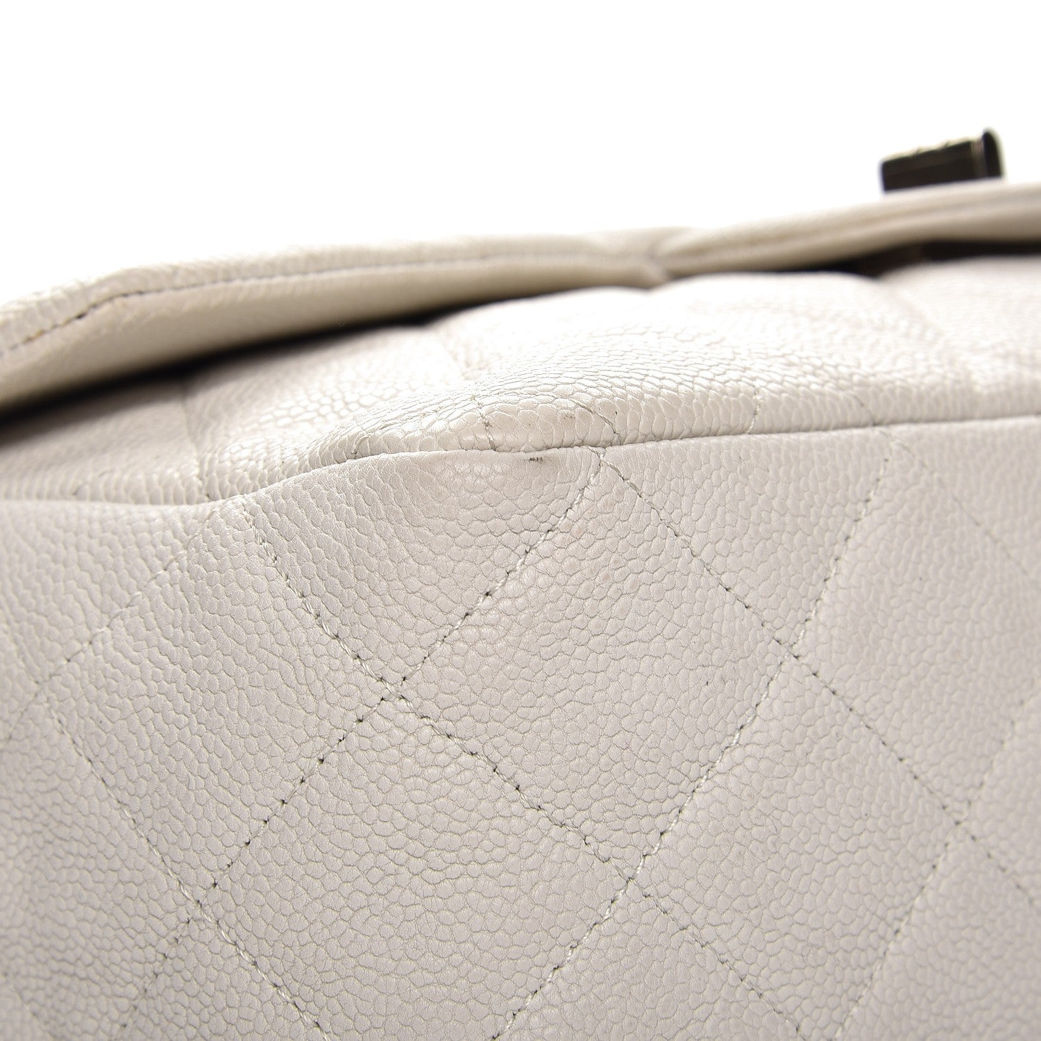 Chanel Caviar Quilted 2.55 Reissue 226 Flap White 10 of 20