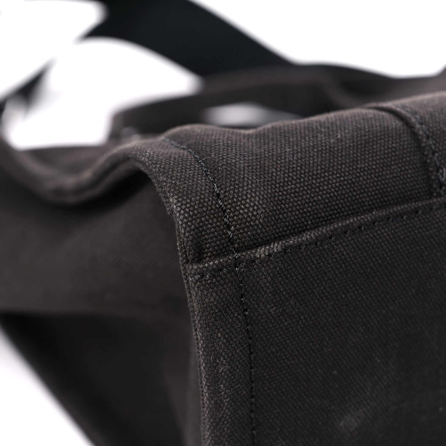 Marc Jacobs Cotton Canvas Medium The Traveler Tote Bag Black 7 of 13