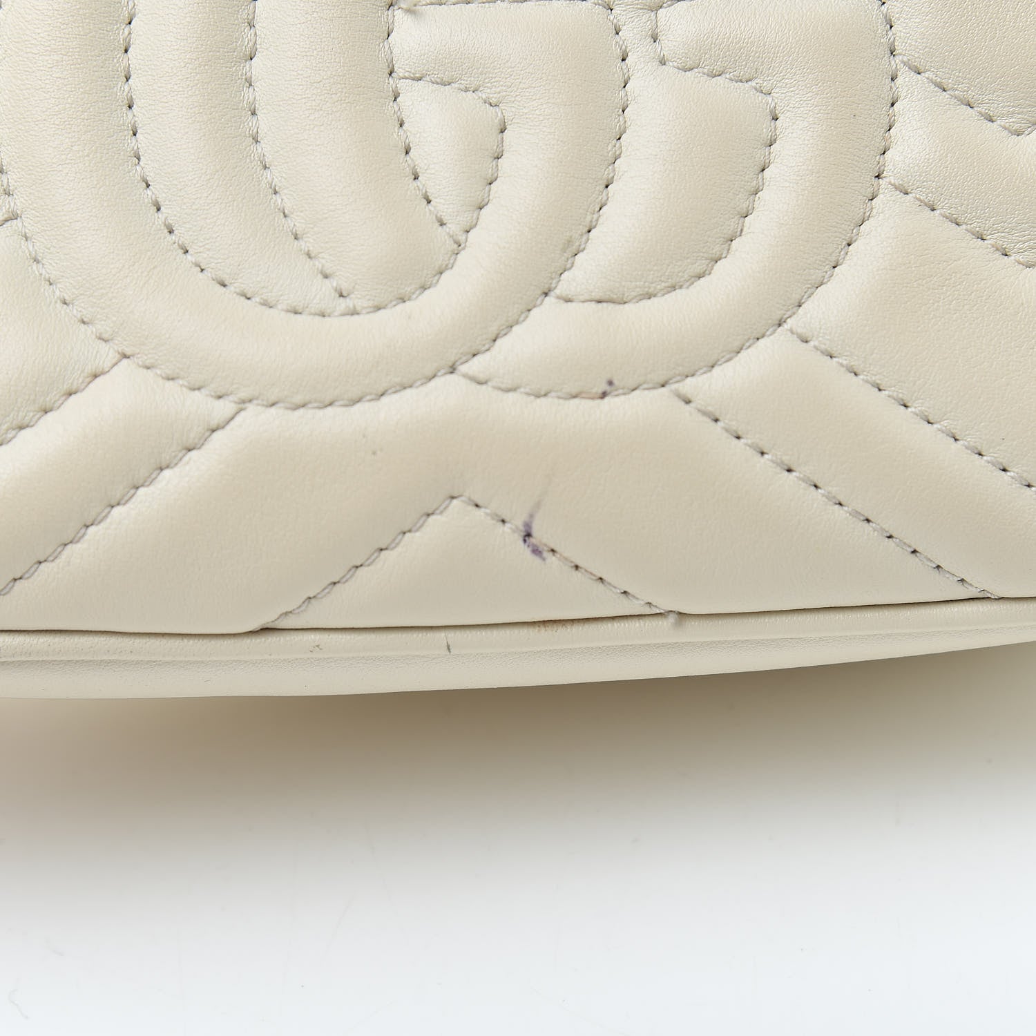 Gucci Calfskin Matelasse Mini GG Marmont Chain Shoulder Bag White 14 of 20