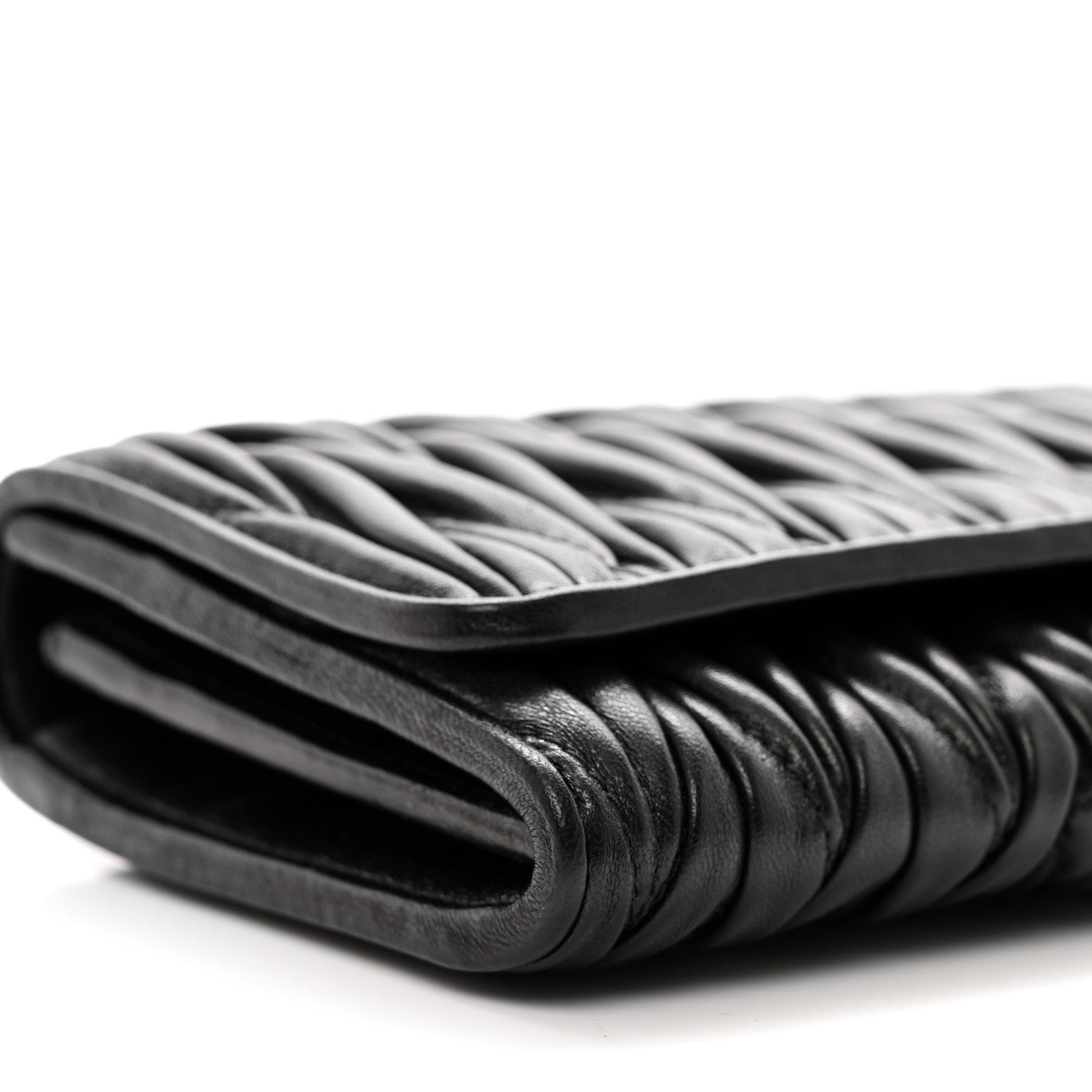 Miu Miu Nappa Matelasse Wallet On Chain Black 9 of 11