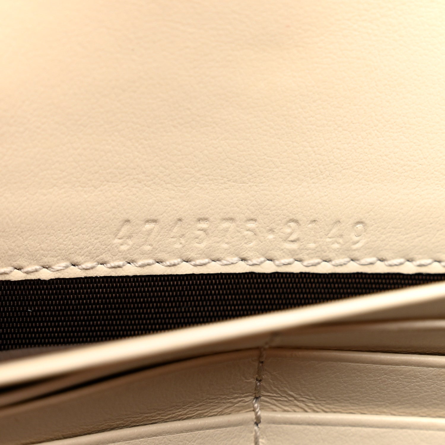 Gucci Calfskin Matelasse GG Marmont Chain Wallet Mystic White 7 of 12