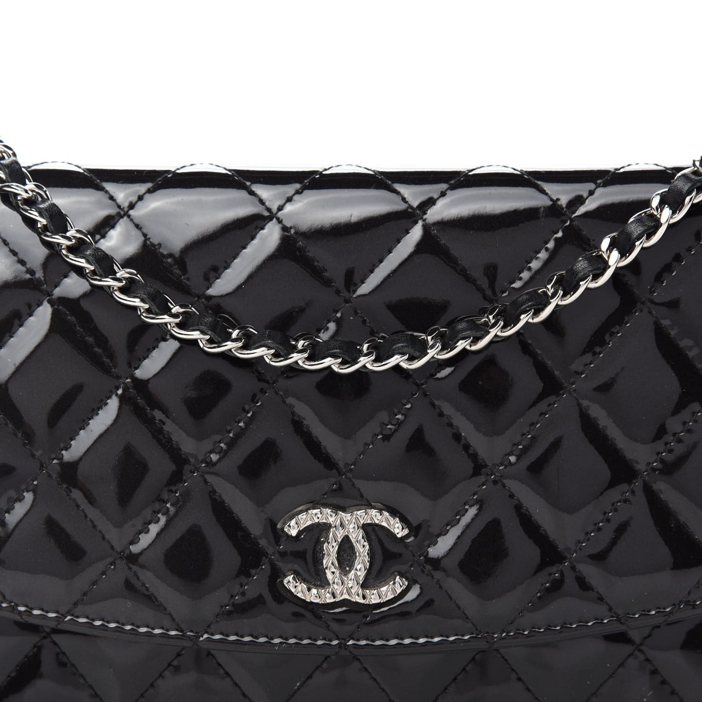 Patent Quilted Brilliant Wallet On Chain WOC Black