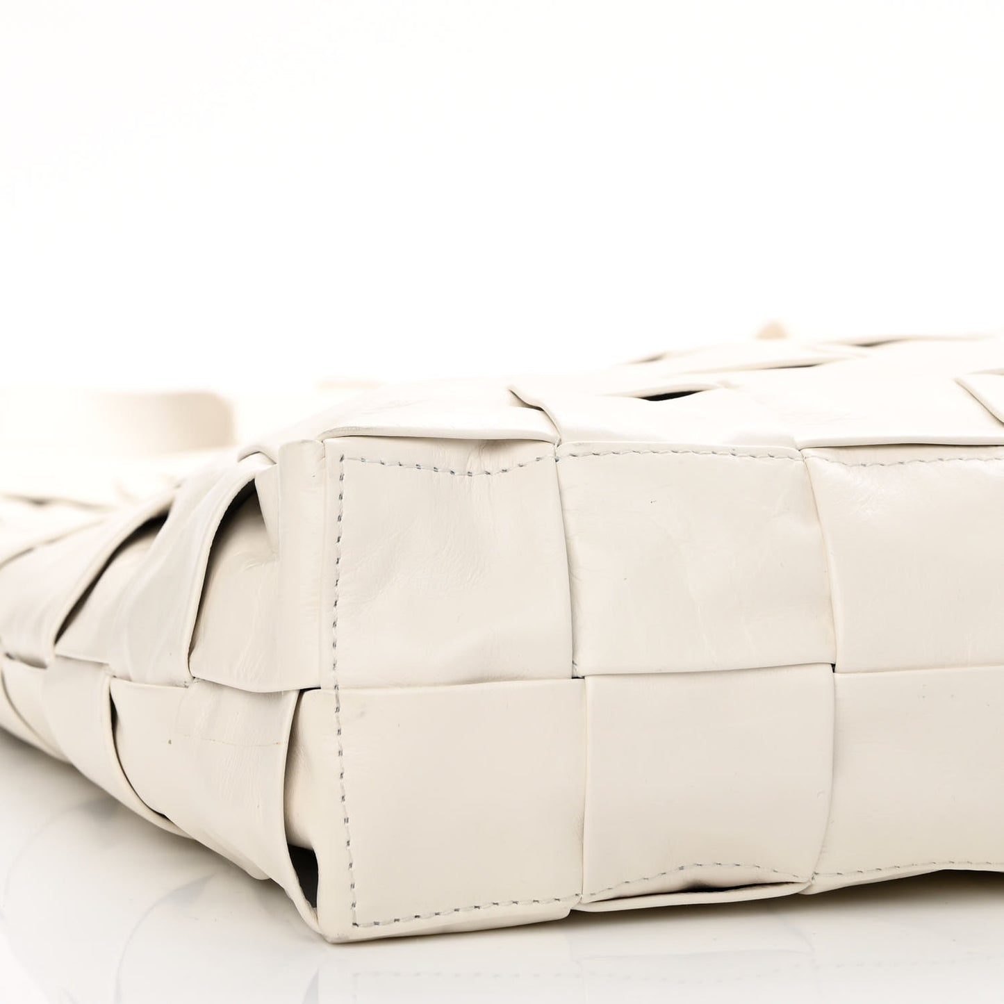 Calfskin Maxi Intrecciato Cassette Tote White