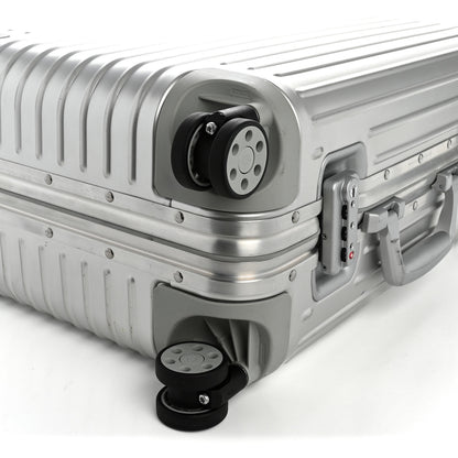 Rimowa Aluminum Original Cabin Silver 8 of 15