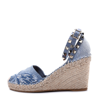 Valentino Garavani Denim Butterfly Embroidered Rockstud Ankle Wrap Espadrille 15/85mm Wedges 36 Light Denim 1 of 18