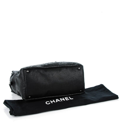 Chanel Calfskin Large Diamond Stitch Tote Black 4 of 7