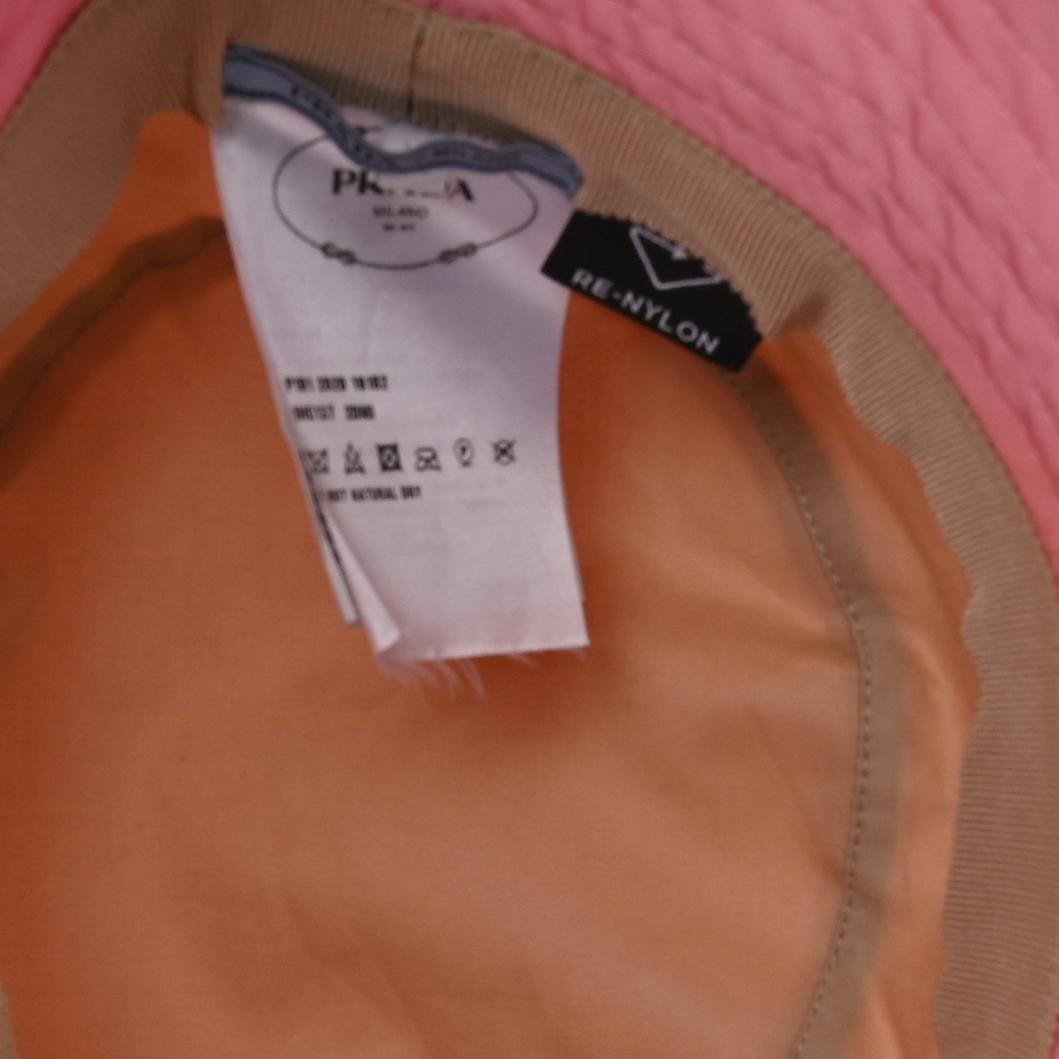 Prada Re-Nylon Metal Triangle Logo Womens Bucket Hat M Rosa 14 of 18
