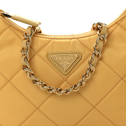 Prada Re-Nylon Saffiano Stitched Mini Re-Edition 1995 Chaine Shoulder Bag Mais 8 of 13