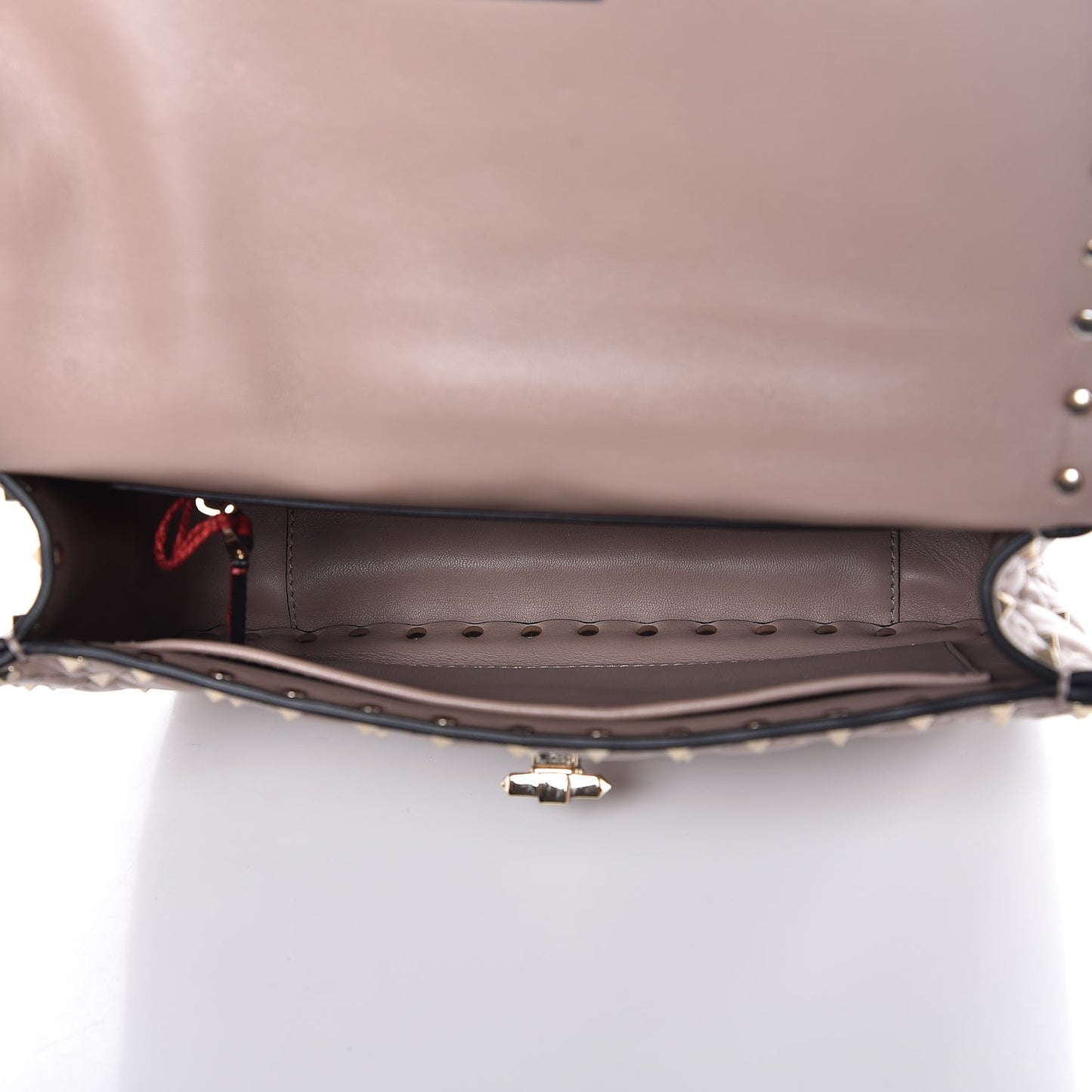 Lambskin Medium Rockstud Spike Shoulder Bag Poudre