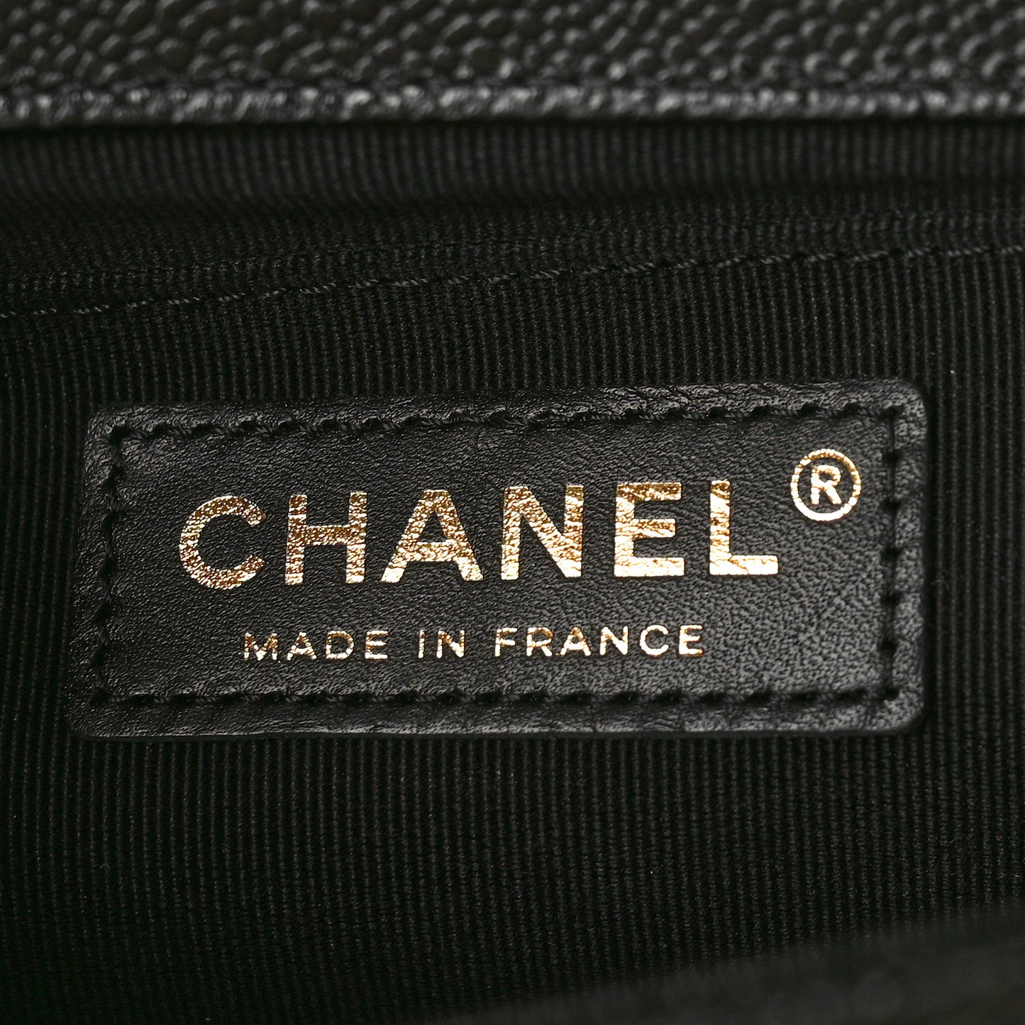 Caviar Chevron Quilted Medium Boy Flap Black