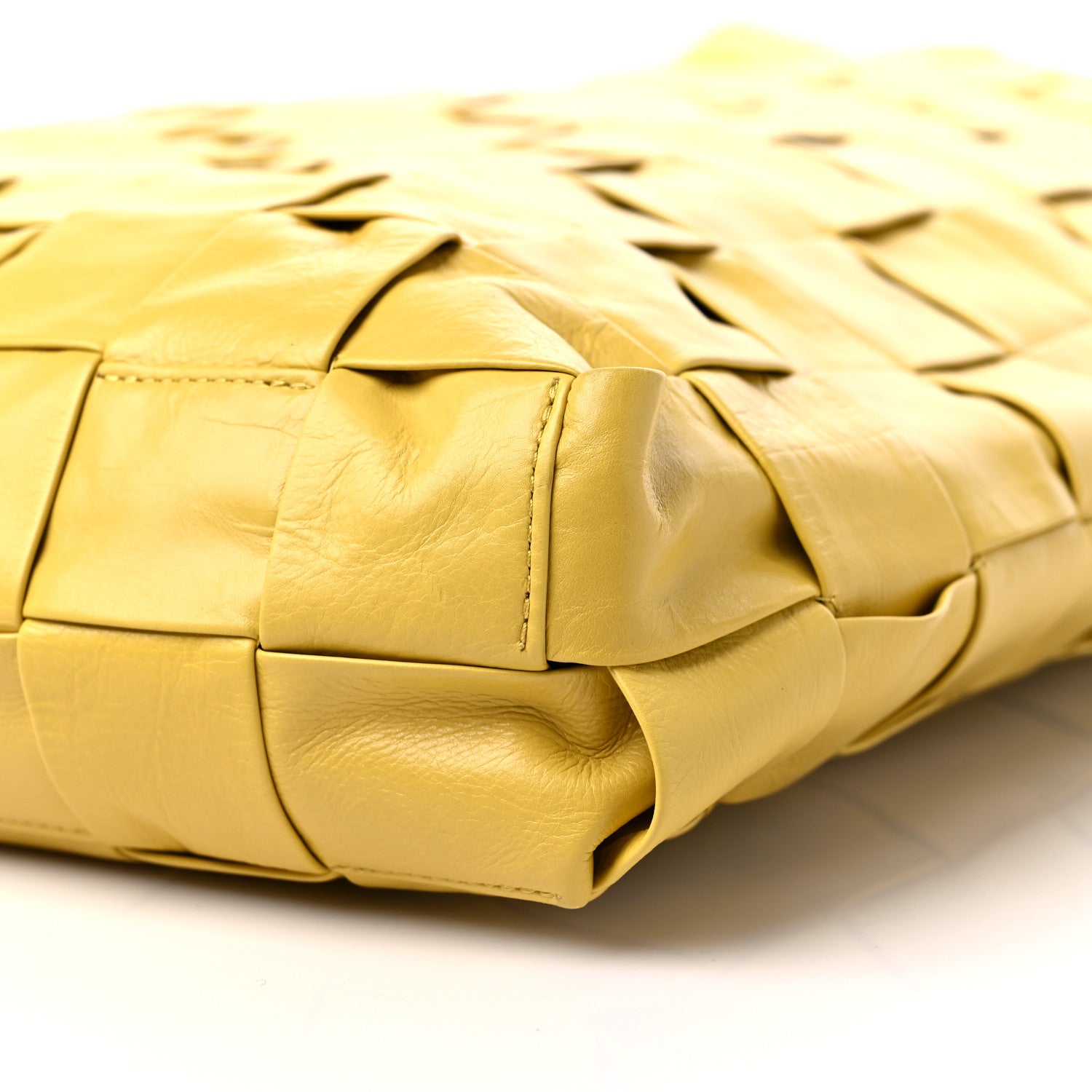 Bottega Veneta Calfskin Maxi Intrecciato Cassette Tote Mirabelle 9 of 10