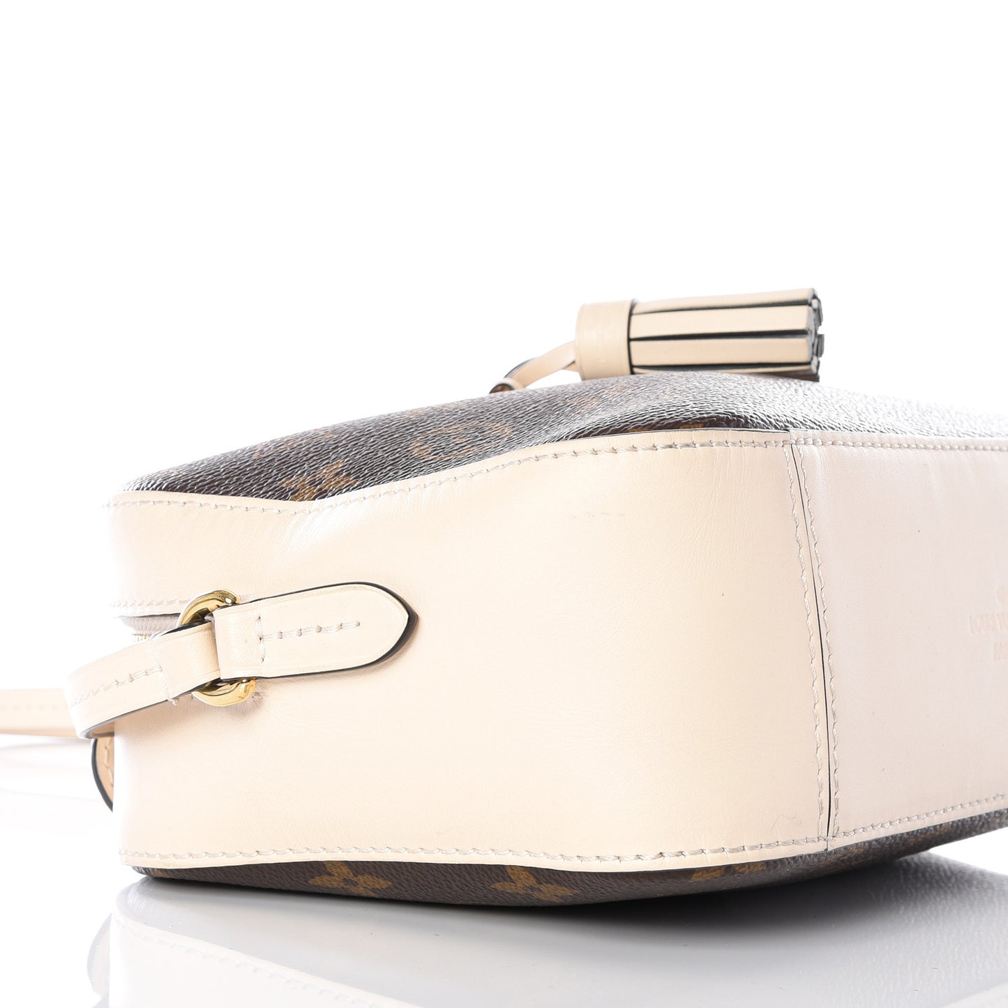 Monogram Saintonge Creme