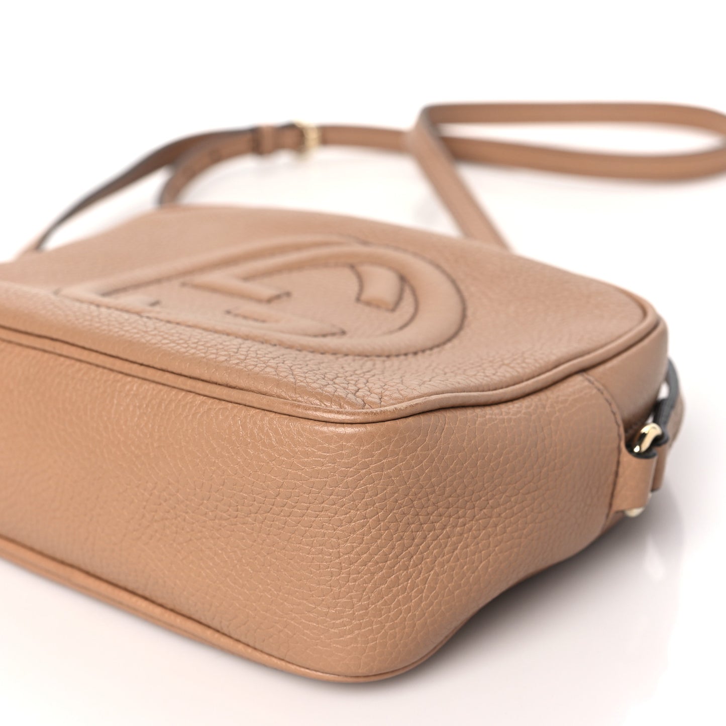 Pebbled Calfskin Small Soho Disco Bag Camelia