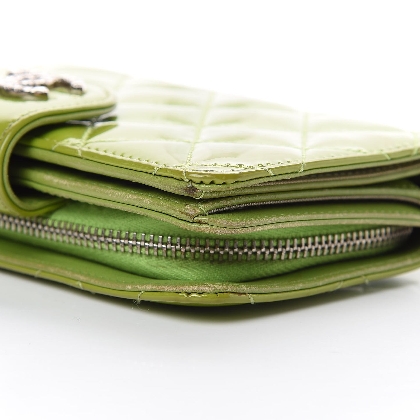 Patent Quilted Brilliant Zipped Pocket Wallet Green