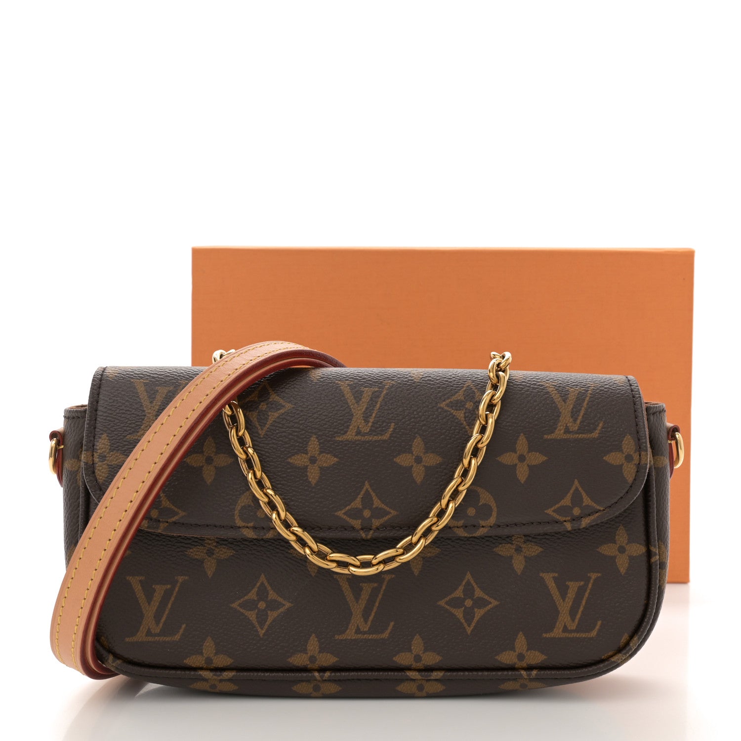 Louis Vuitton Monogram Ivy Wallet On Chain 12 of 12
