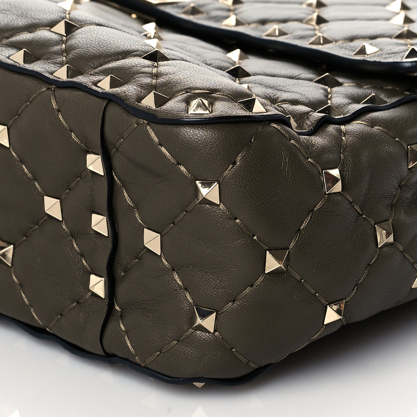 Nappa Medium Rockstud Spike Shoulder Bag Oasis