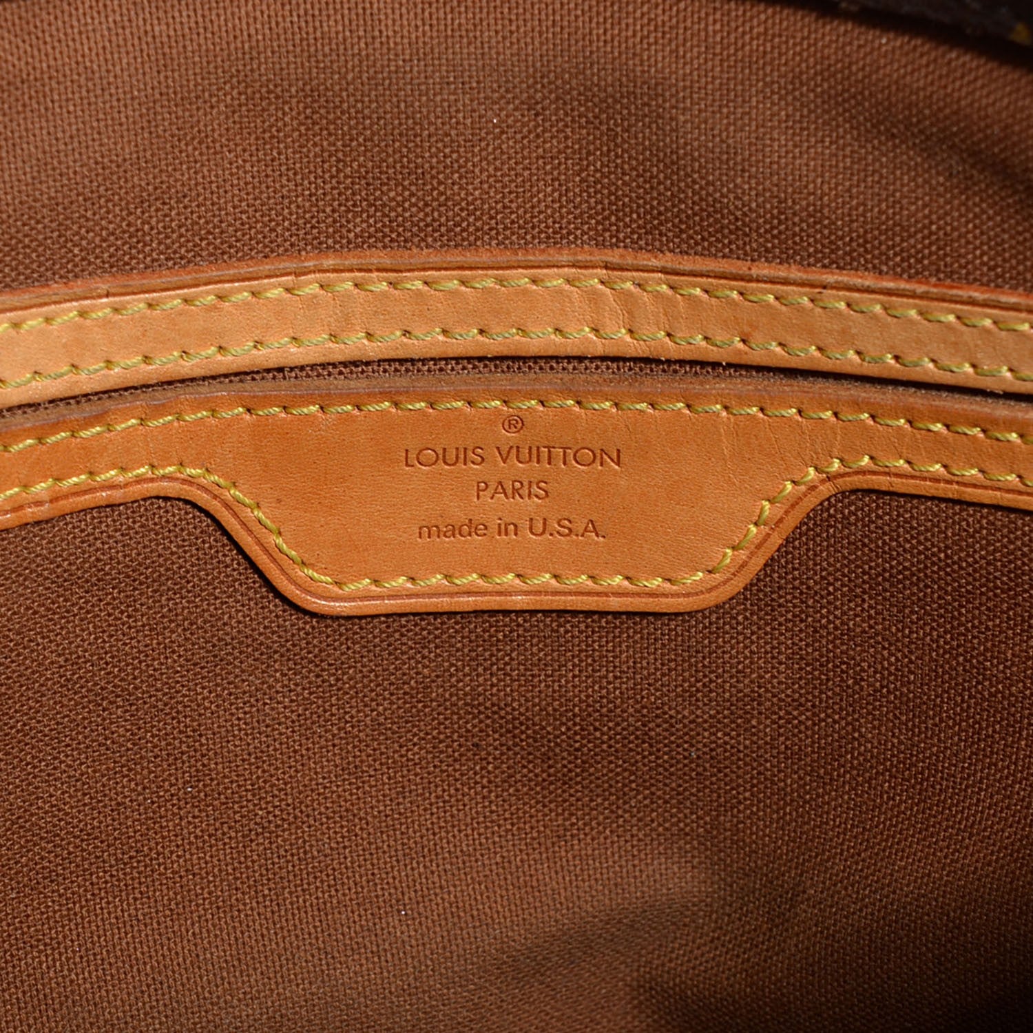 Louis Vuitton Monogram Cabas Mezzo 6 of 7