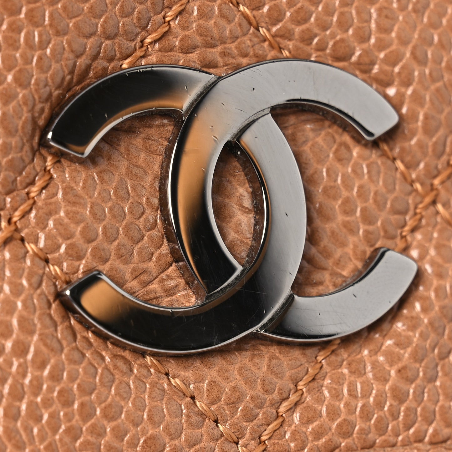 Caviar Small Natural Beauty Flap Brown