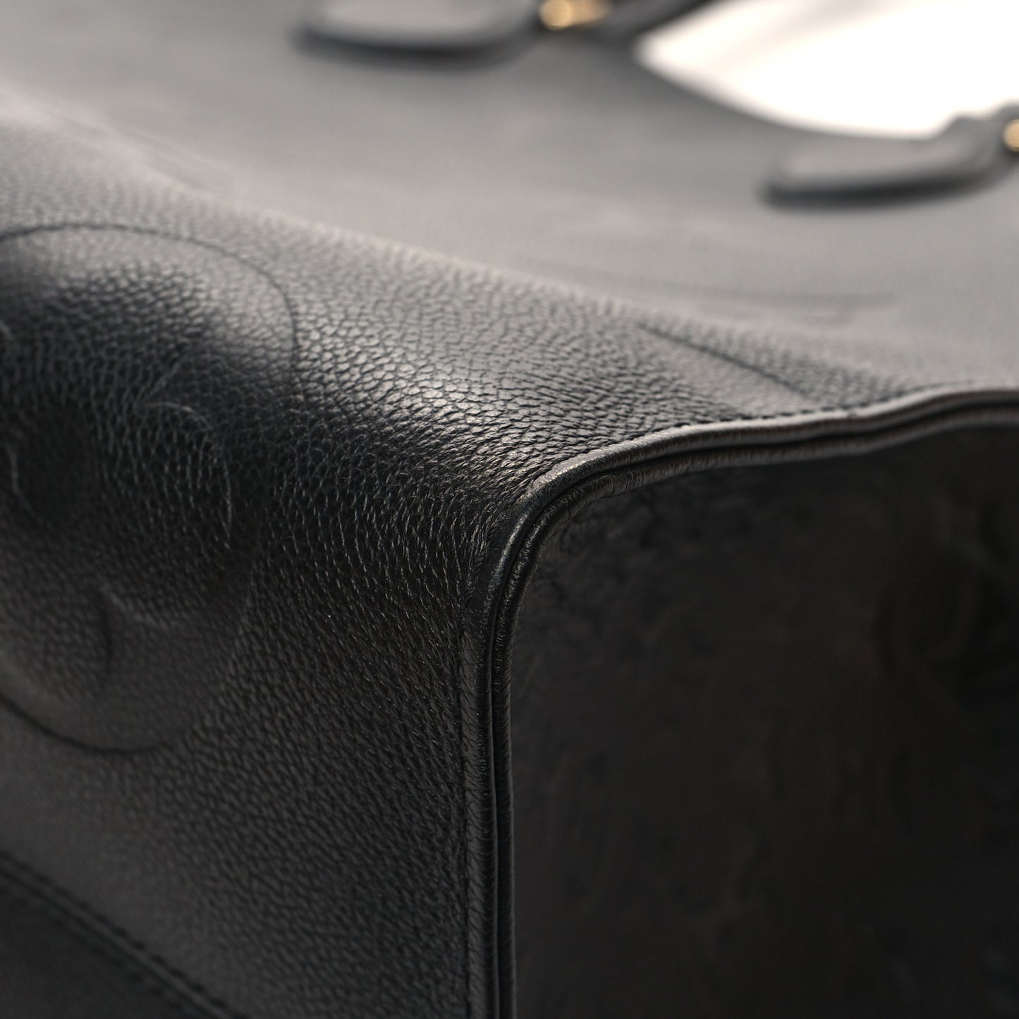 Empreinte Monogram Giant Onthego GM Black