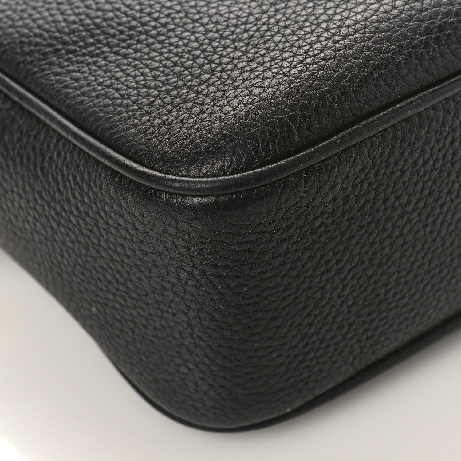 Gucci Pebbled Calfskin Small Soho Disco Bag Black 8 of 12